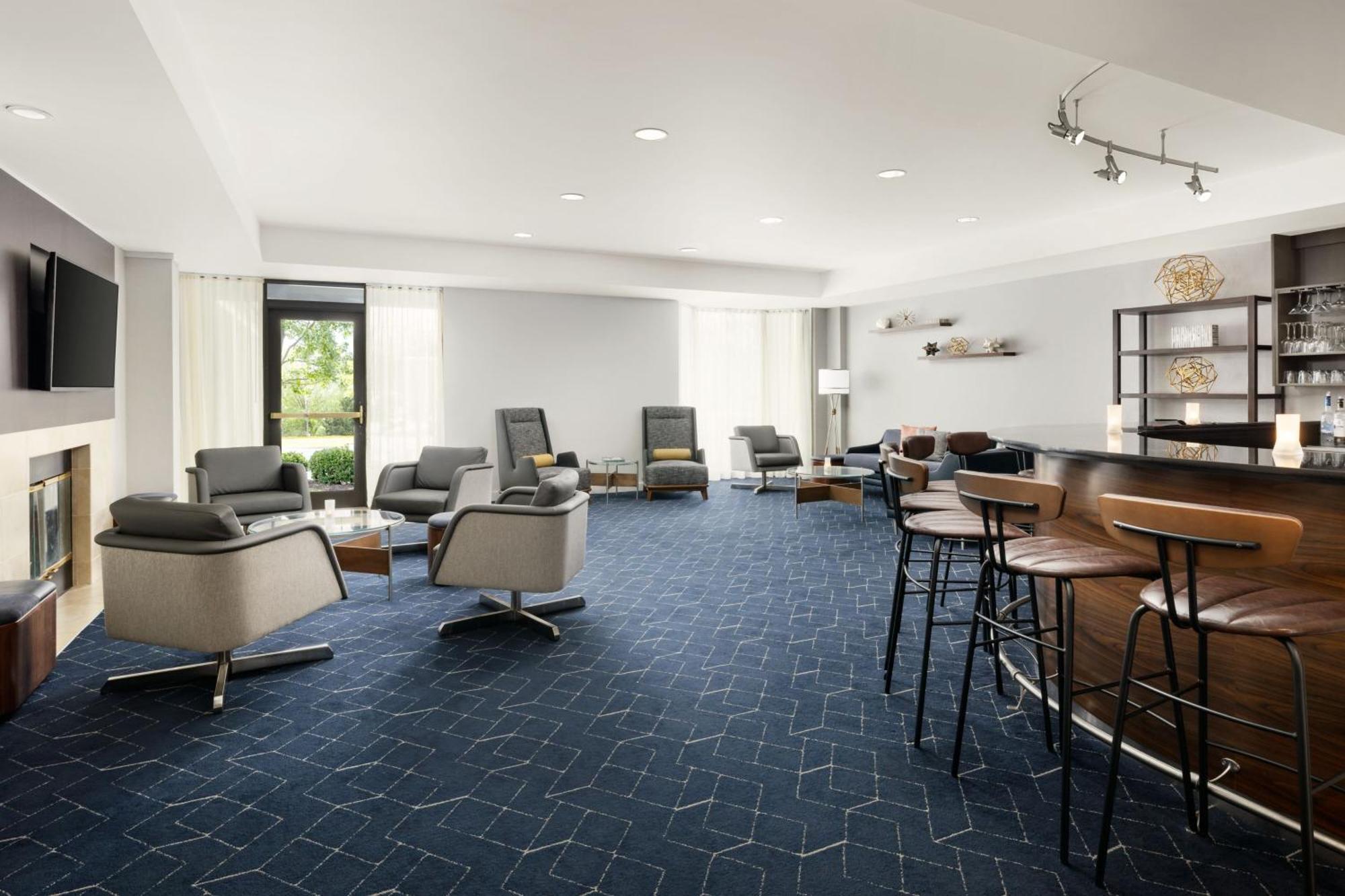 Courtyard By Marriott